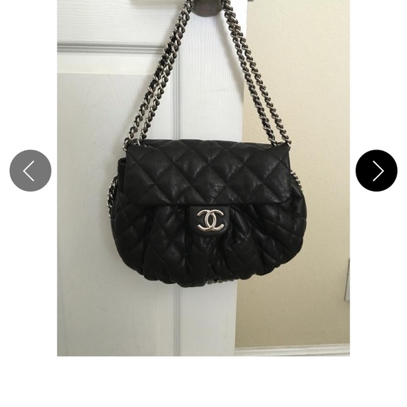 100% Authentic Chanel Chain Around Bag - Picture 3 of 13